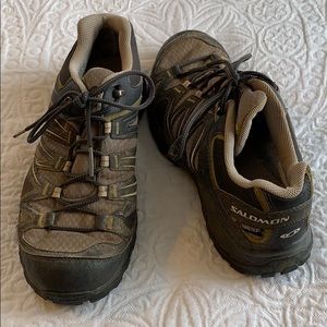 Salomon Tennis Shoes